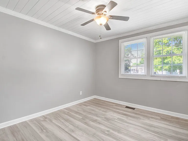 1307 North Dr — Photo 17