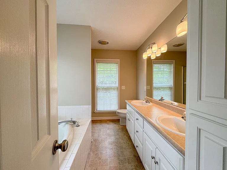 1159 Bartlett Dr — Photo 21