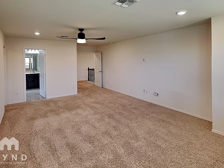 1125 Sampley Ln — Photo 14