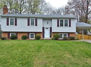 4322 Still Meadow Rd, Fairfax, VA 22032