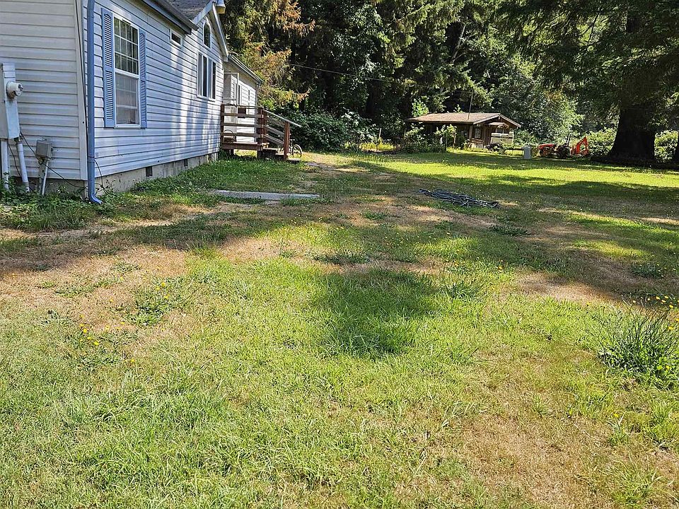 1st image of 130 Redwood Dr