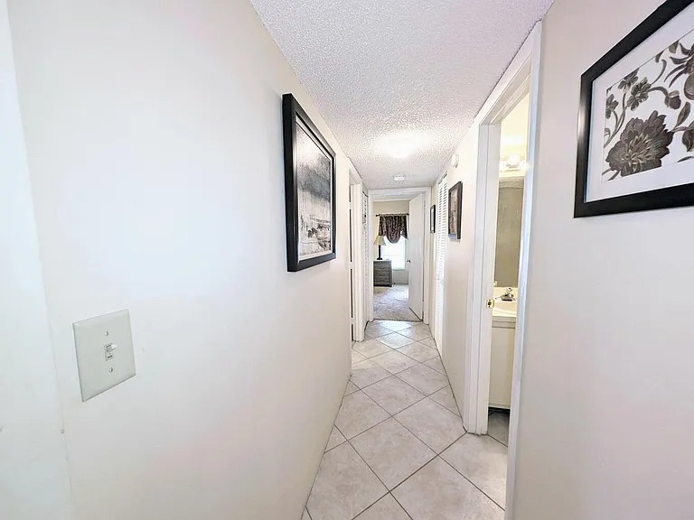 7515 S Oriole Blvd — Photo 11