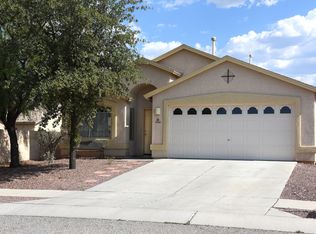 10452 E Pike St, Tucson, AZ 85747