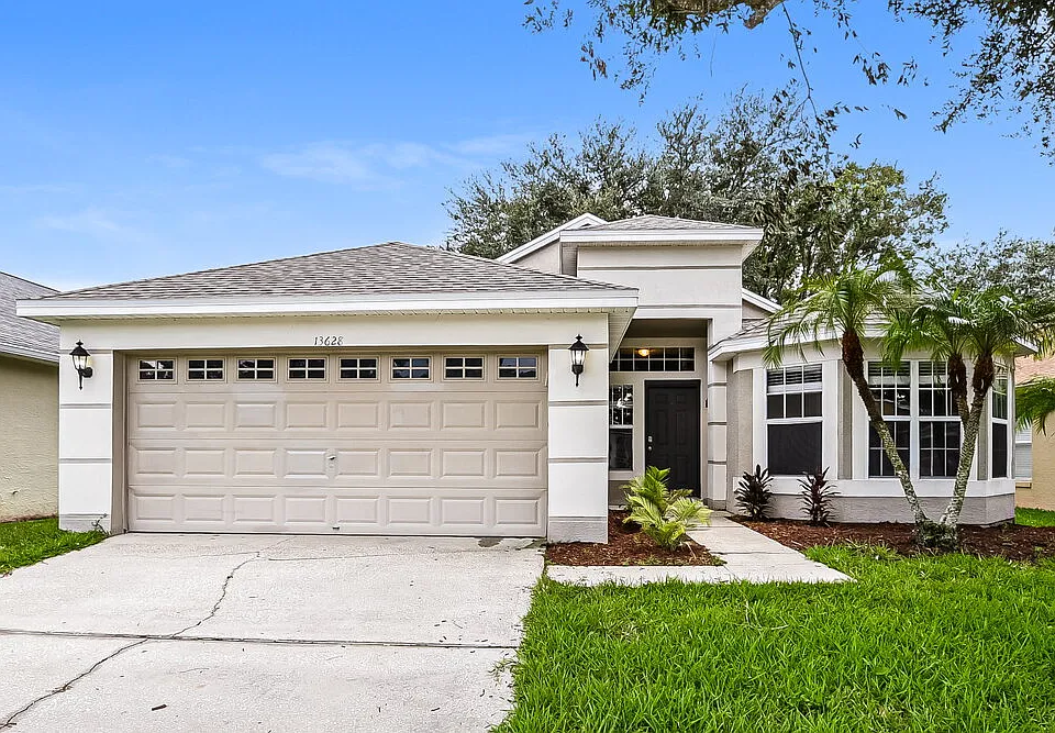 13628 Emeraldview Dr
