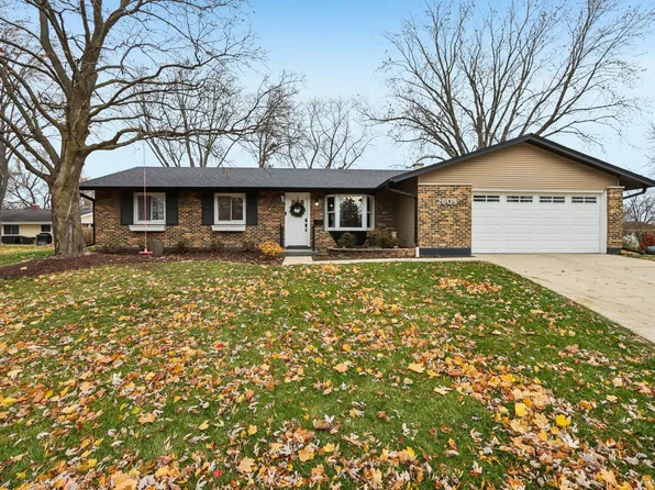 2608 York Ct, Woodridge, IL 60517