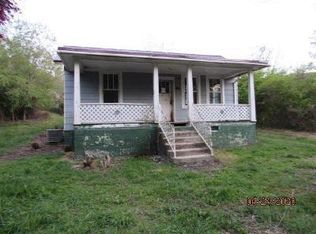 904 Fox Ave, Big Stone Gap, VA 24219