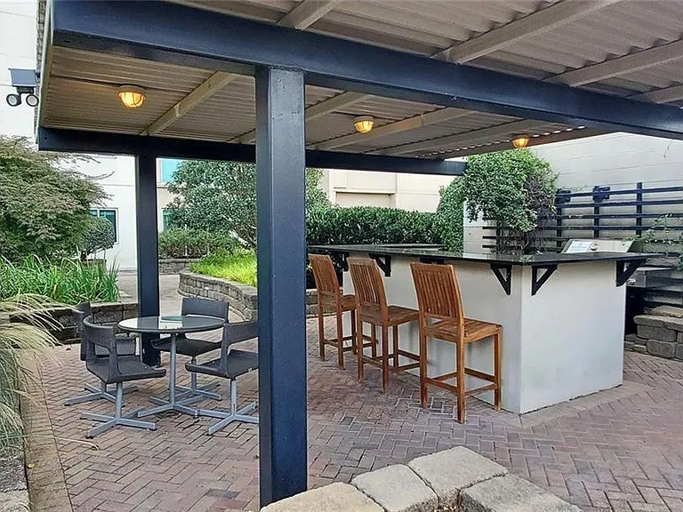 4561 Olde Perimeter Way NE #1607 — Photo 35