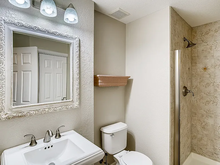 6440 Silver Mesa Dr #B — Photo 13