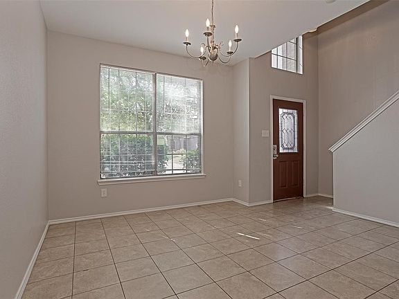 4th image of 8109 Southern Pine Way