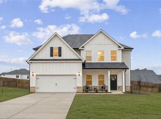 706 Lindsey Brooke Trce, Bonaire, GA