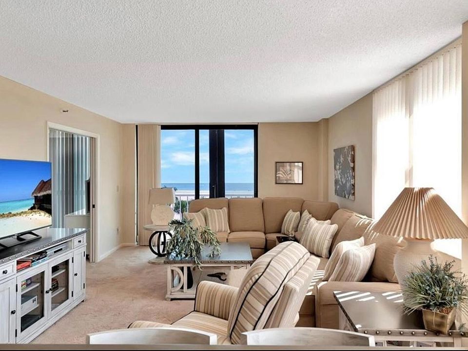 Living room with view of the ocean