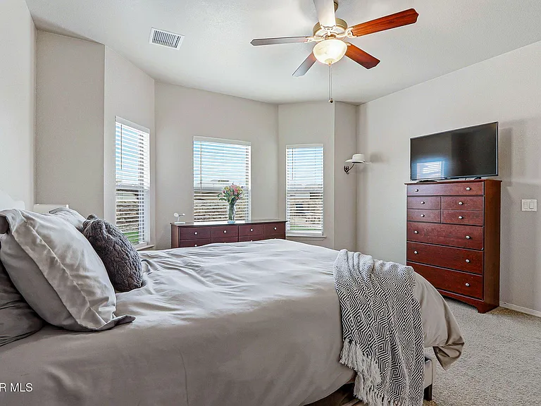 7120 Falling Leaf Cir — Photo 30