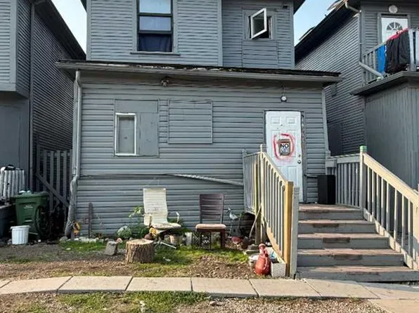 1621 12th Ave SW, Calgary, AB T3C 0R3