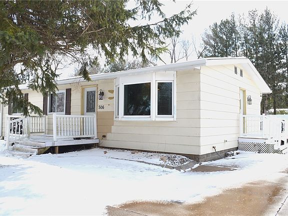 3rd image of 506 E Barker Street
