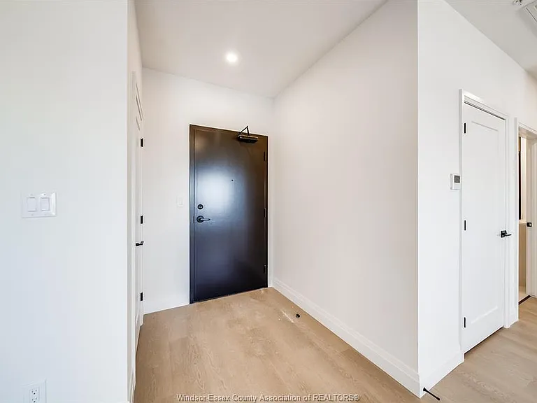 4300 Laurier Pkwy #543 — Photo 13