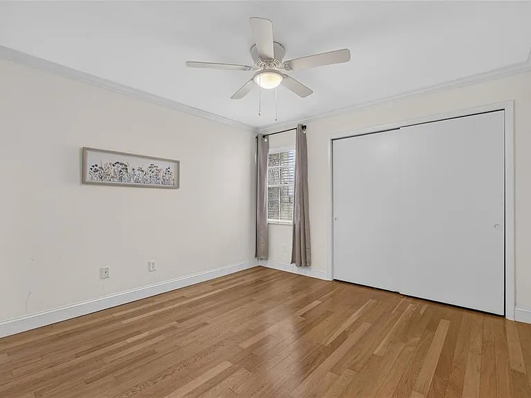 3812 N Oak Dr #M-32 — Photo 19