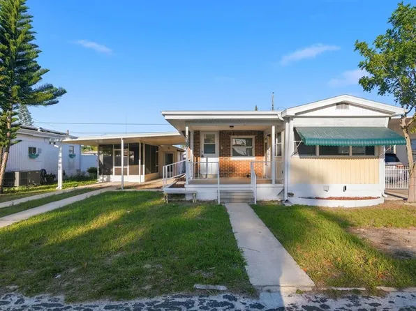 2107 Melody Dr, Holiday, FL 34691