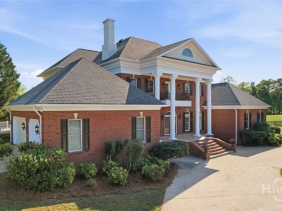 3rd image of 1202 Hodges Circle