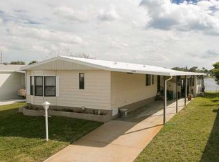 5379 Hammerstone Ct, Micco, FL 32976