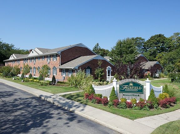 5th image of 16 Garfield Ave #62406c9c5