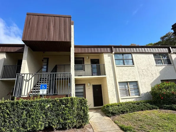 2400 Winding Creek Blvd APT 14-204, Clearwater, FL 33761