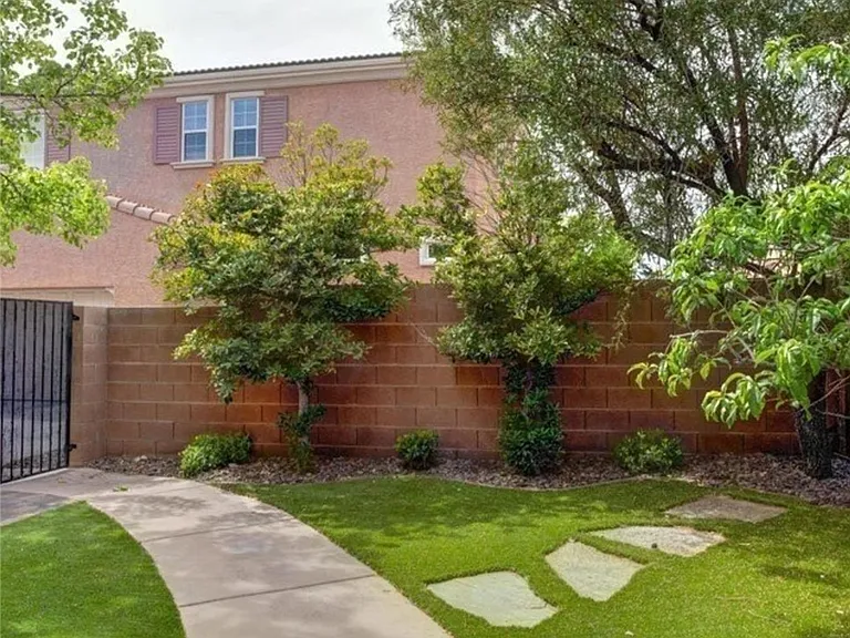 10616 Olympic Pine Dr — Photo 3