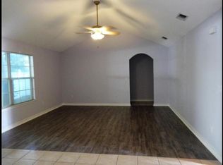 121 Elm Ave, Fort Walton Beach, FL 32548