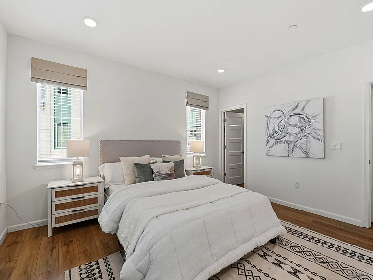 3078 Empoli Ln #5 — Photo 10