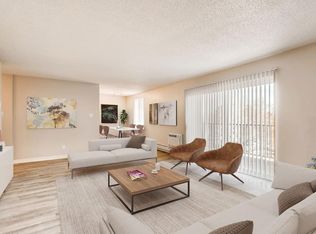 2038 S Vaughn Way #1B-1BA-665SQFT, Aurora, CO 80014