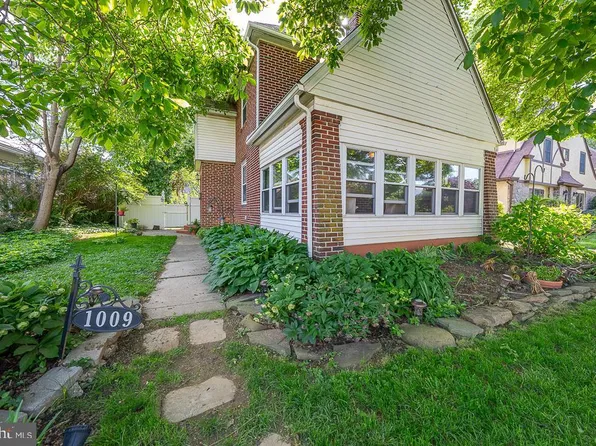 1009 Belfield Ave, Drexel Hill, PA 19026