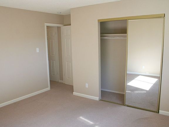 3rd image of 3817 Fell St