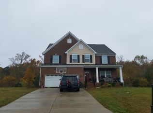 5992 Roland Smith Dr, Gloucester, VA 23061