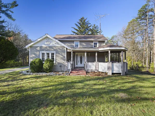 5330 Browns Lake Rd, Jackson, MI 49203