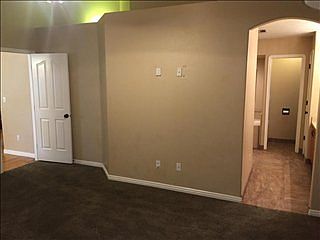 5th image of 1418 W Pebble Creek Dr
