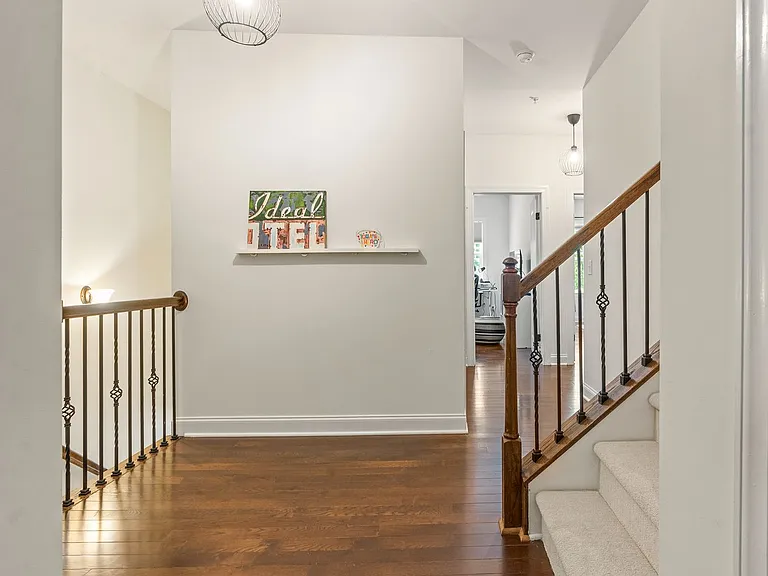 344 Rose Walk — Photo 19