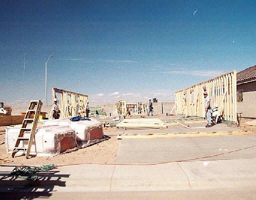 1st image of 664 W KINGMAN