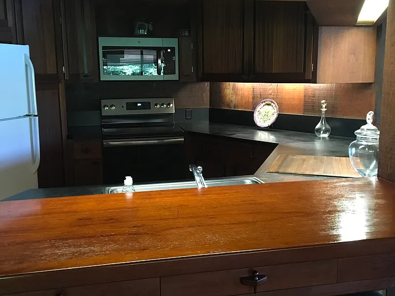 63 Lyon Dr — Photo 5