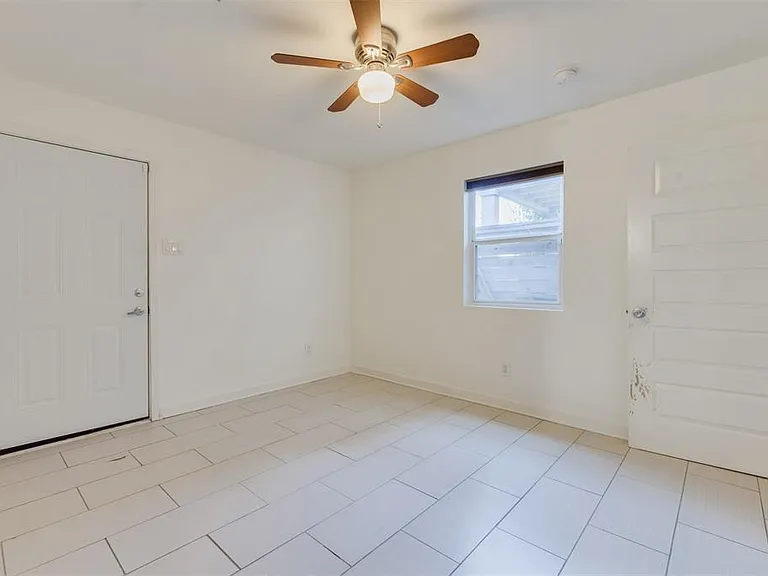 3519 Rogers St — Photo 11