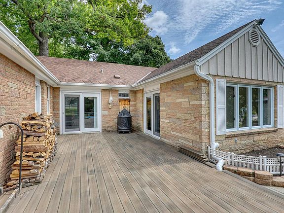 4th image of 2737 S Waukesha ROAD