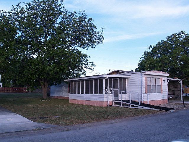 1st image of 2107 Dena Dr