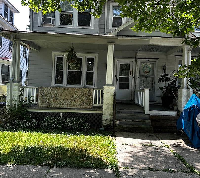 1st image of 36 Ridgeway St