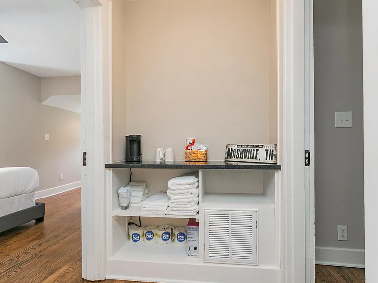 1808 Martin St #A — Photo 9