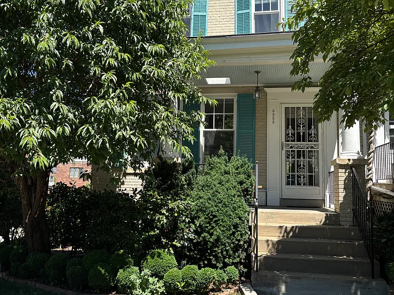 3533 W Pl NW — Photo 18