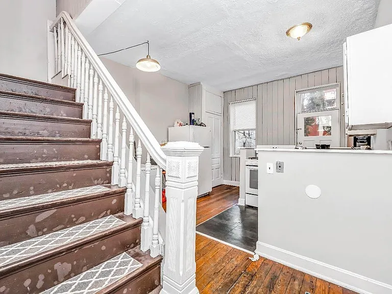 46 Graham St — Photo 16