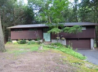 181 Aubinwood Rd, Amherst, MA 01002