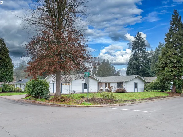 4467 Altura St, Eugene, OR 97404