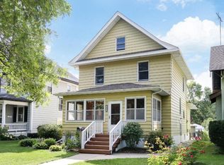 1860 Laurel Ave, Saint Paul, MN 55104