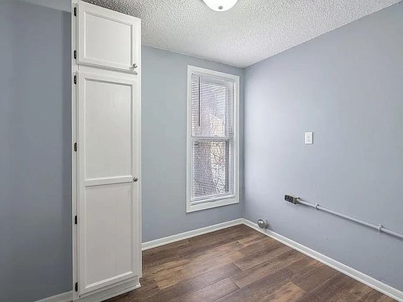2nd image of 2723 Dupont Ave N #1