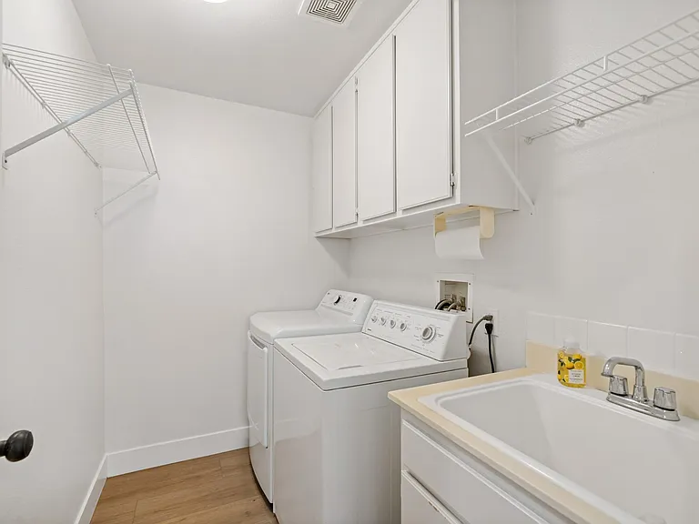 31415 Britton Cir — Photo 14