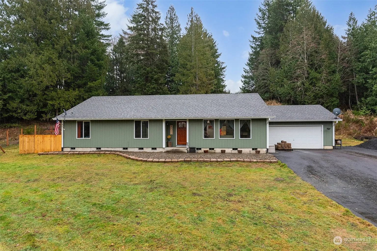 181 Delezenne Road photo 1
